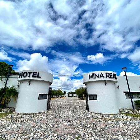 Hotel Mina Real Cedral Екстер'єр фото