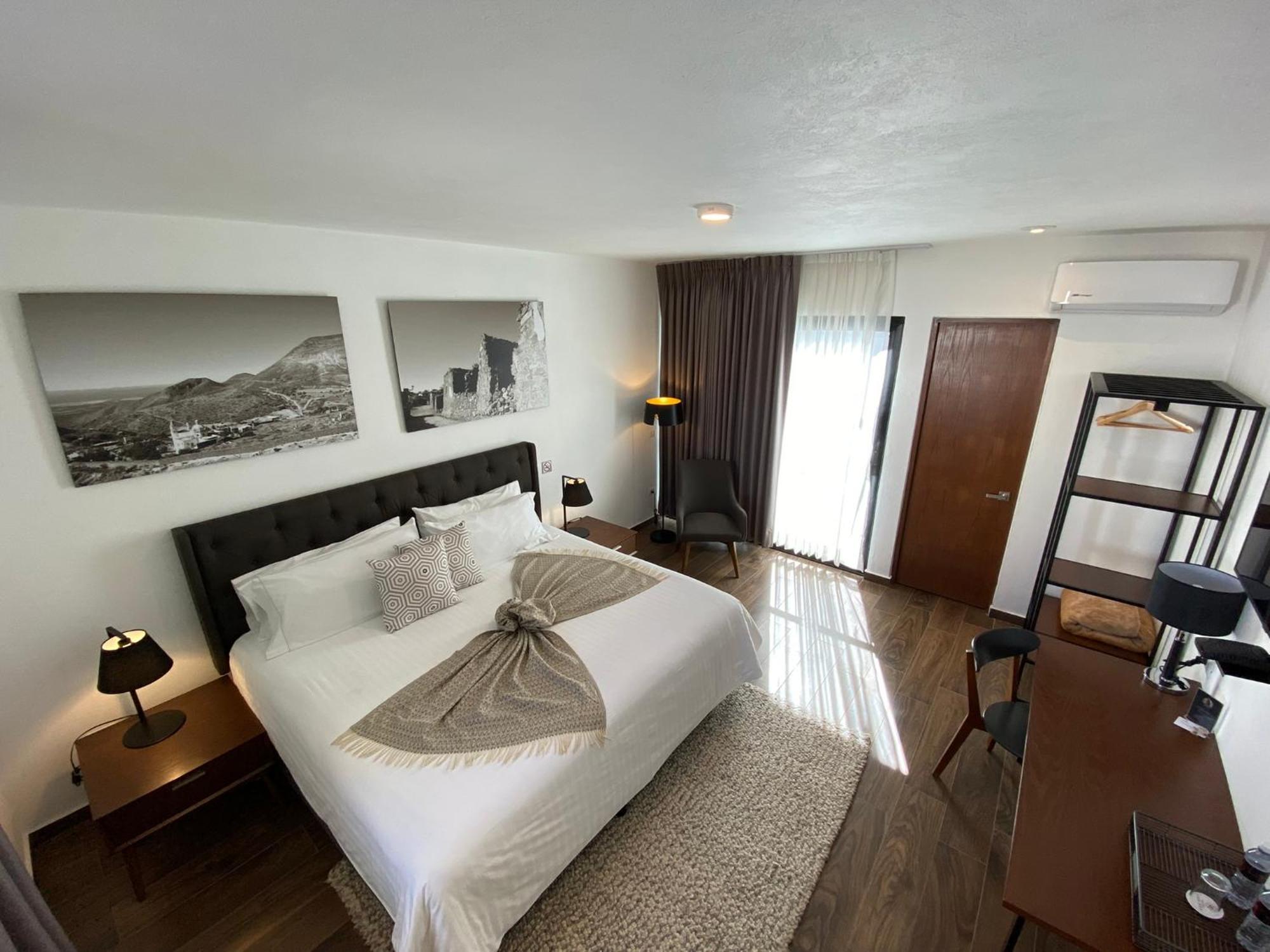 Hotel Mina Real Cedral Екстер'єр фото