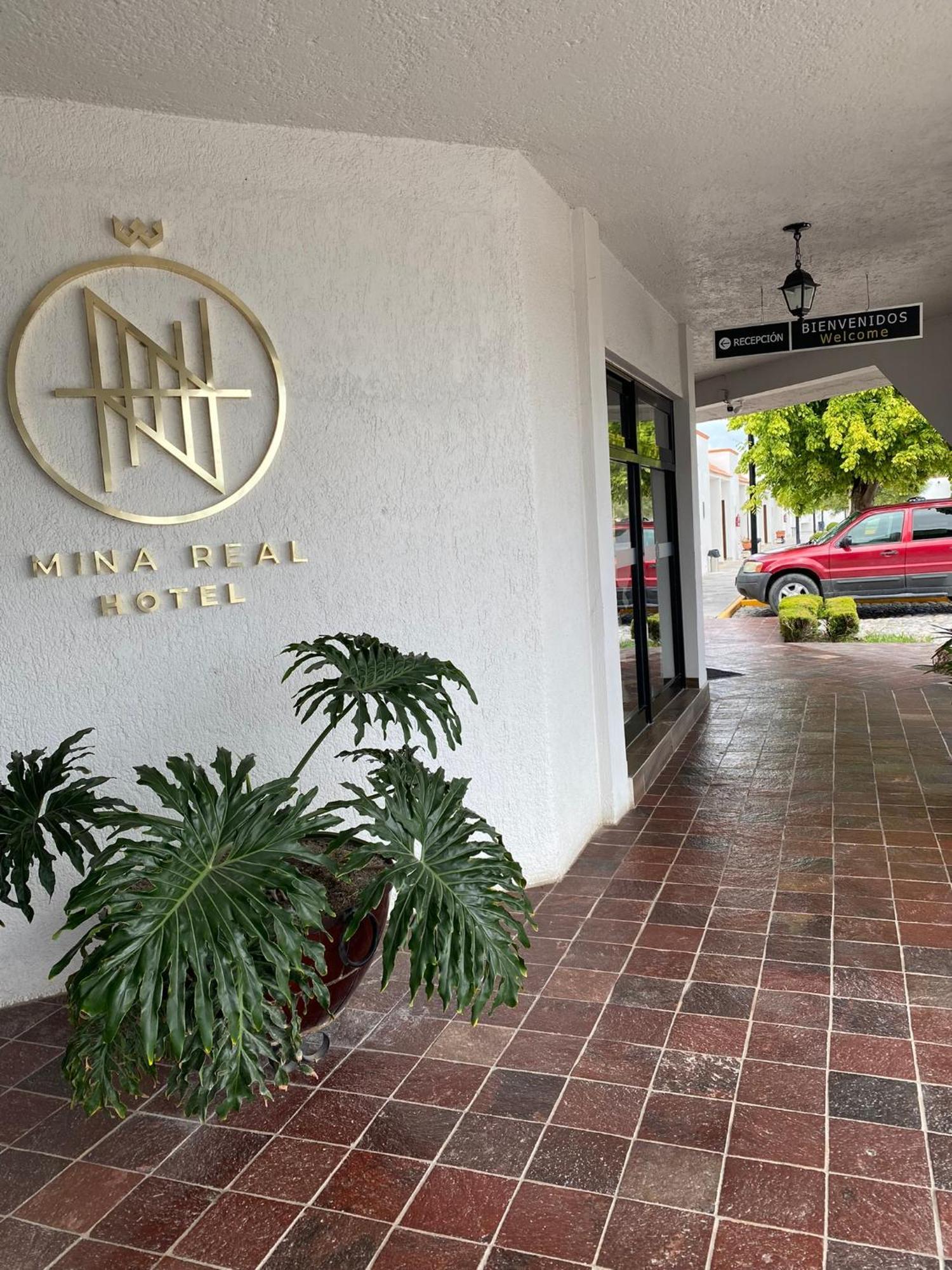 Hotel Mina Real Cedral Екстер'єр фото