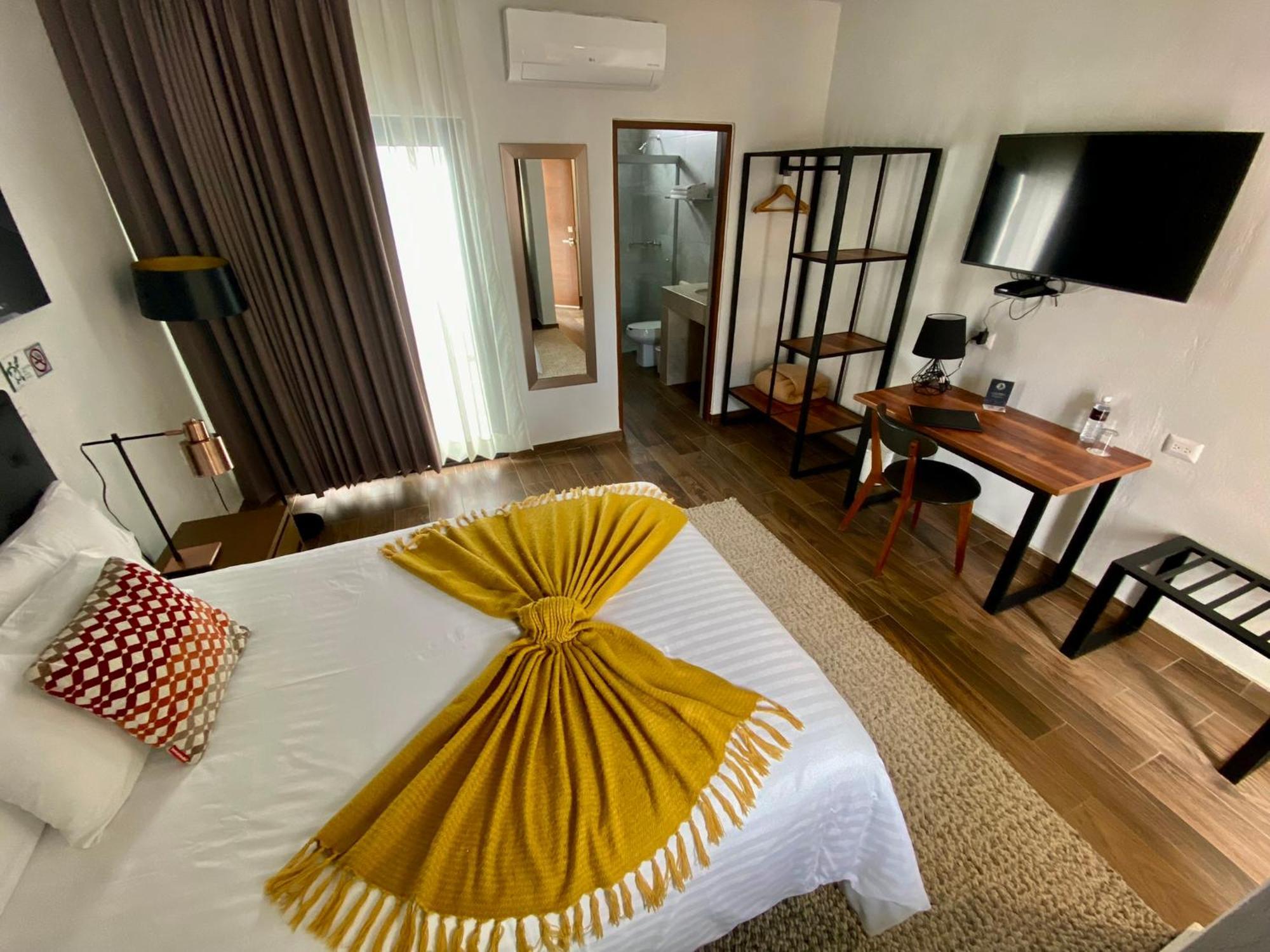 Hotel Mina Real Cedral Екстер'єр фото